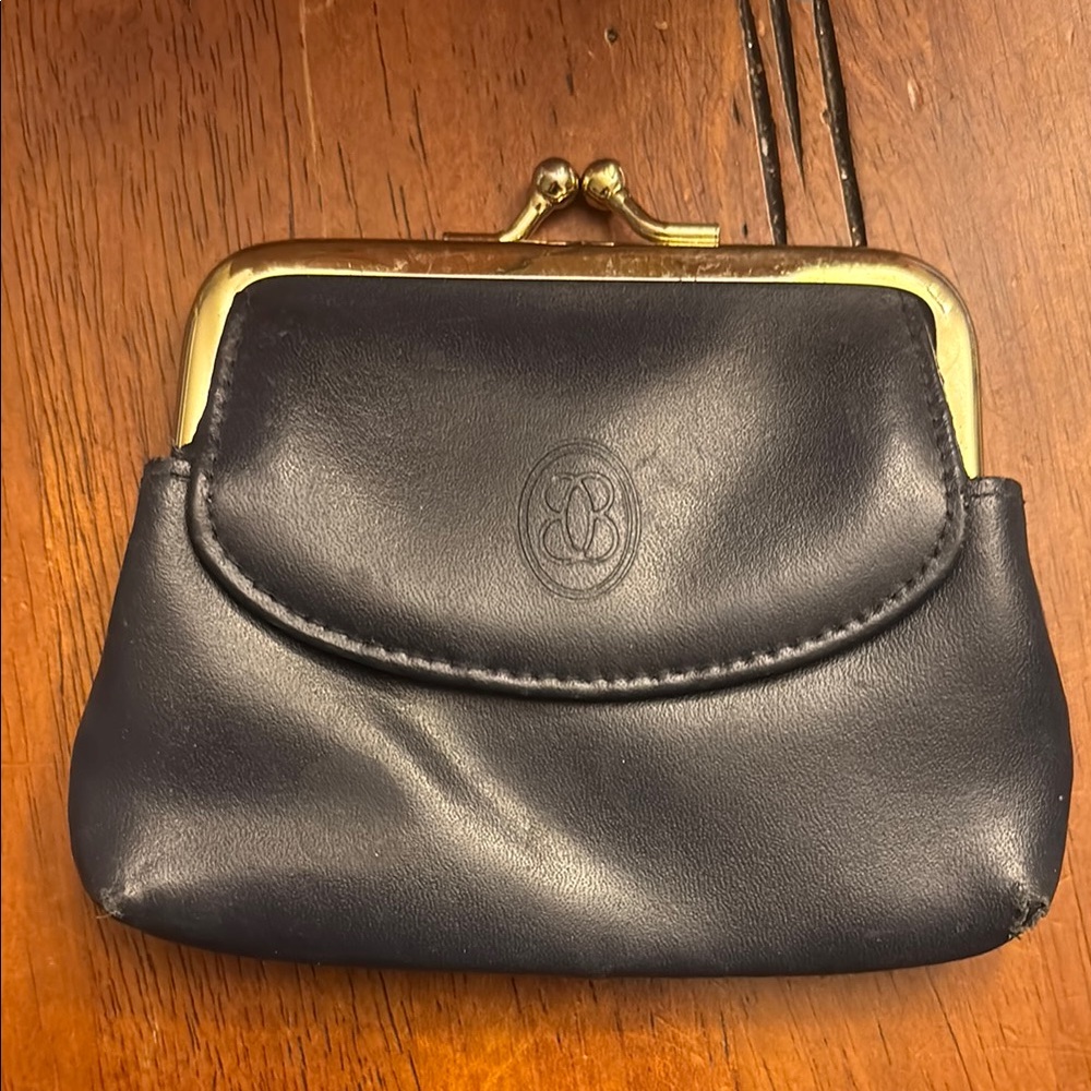 Vintage Leather Coin Purse with kisslock